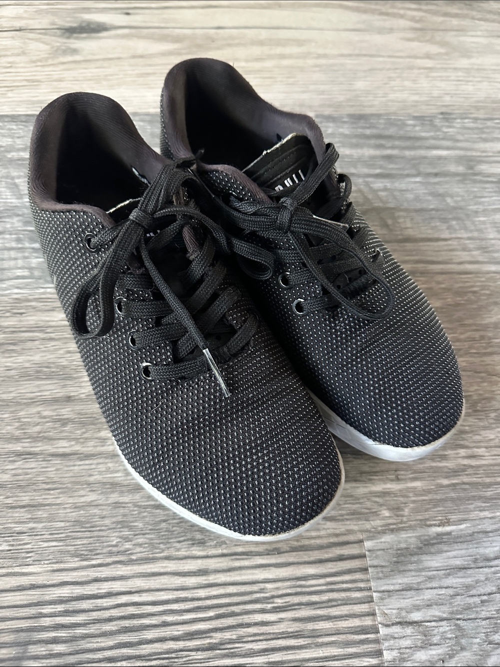 NOBULL super fabric trainers black and gray‎ women’s 7.5